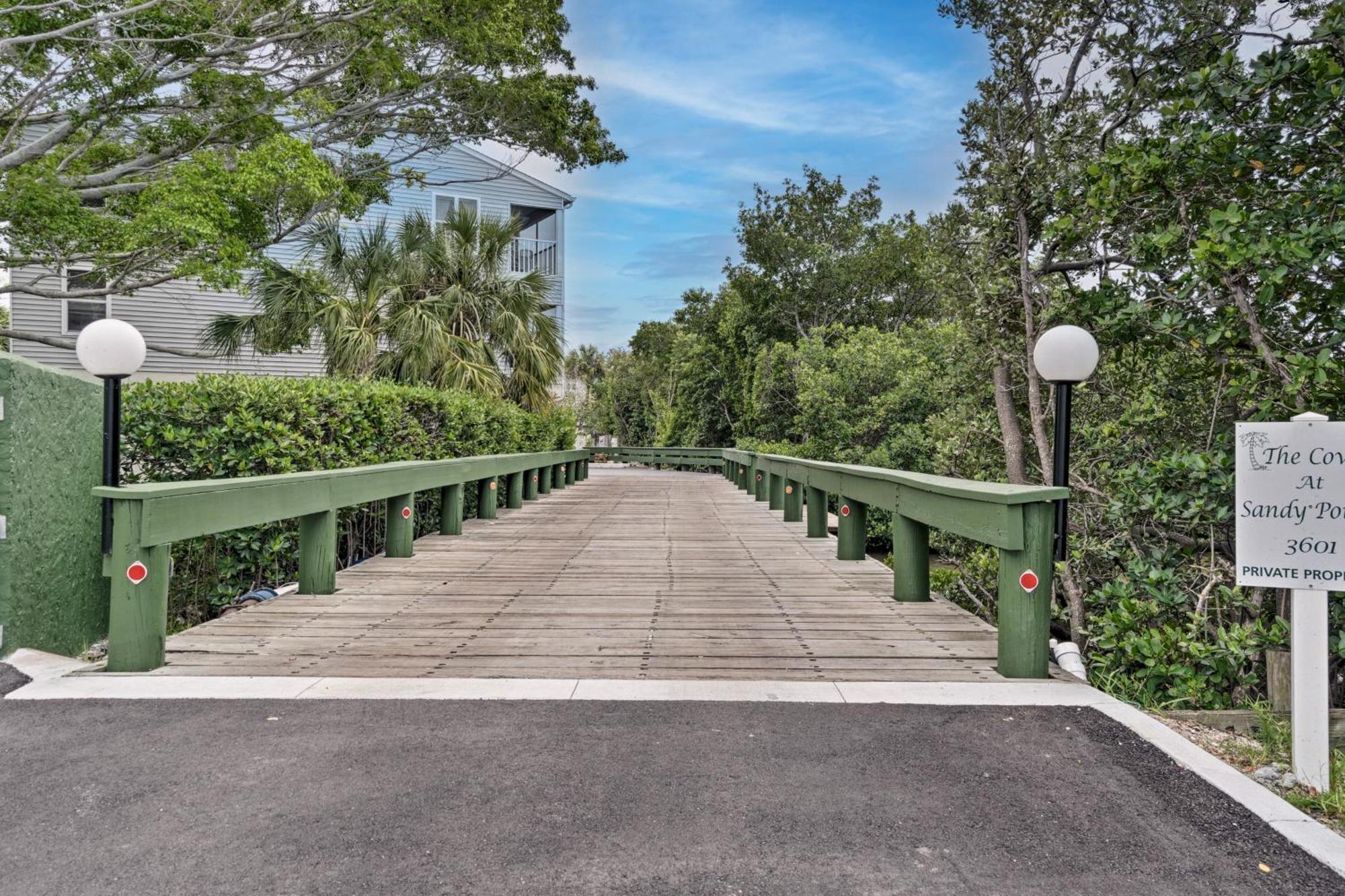 Condo With Pool And Gulf Access On Anna Maria Island! 霍姆斯海滩 外观 照片